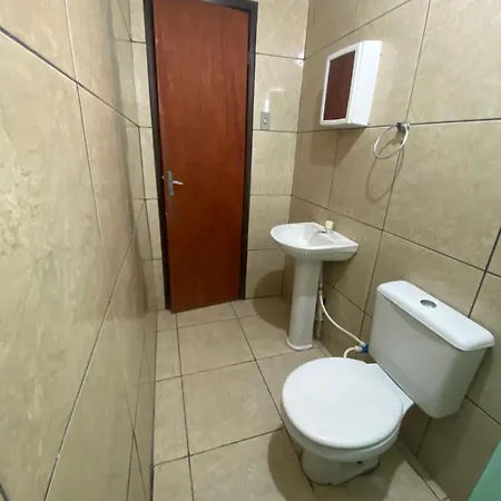 Dorm 5-6 People Shared Bathroom Outside Quarto em Acomodações Particulares Dublin